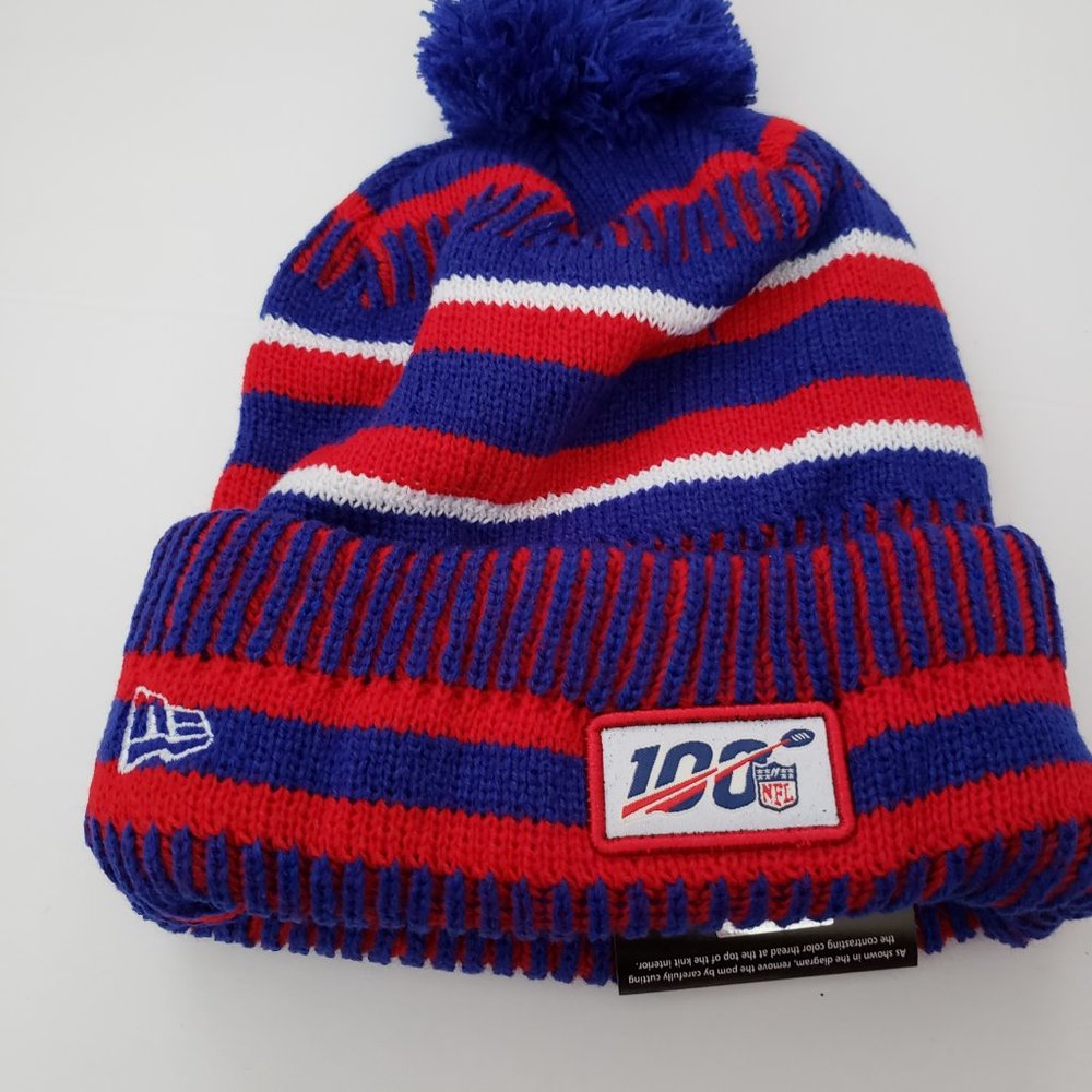 2019 New England Patriots New Era Knit Hat On - Picture 4 of 6